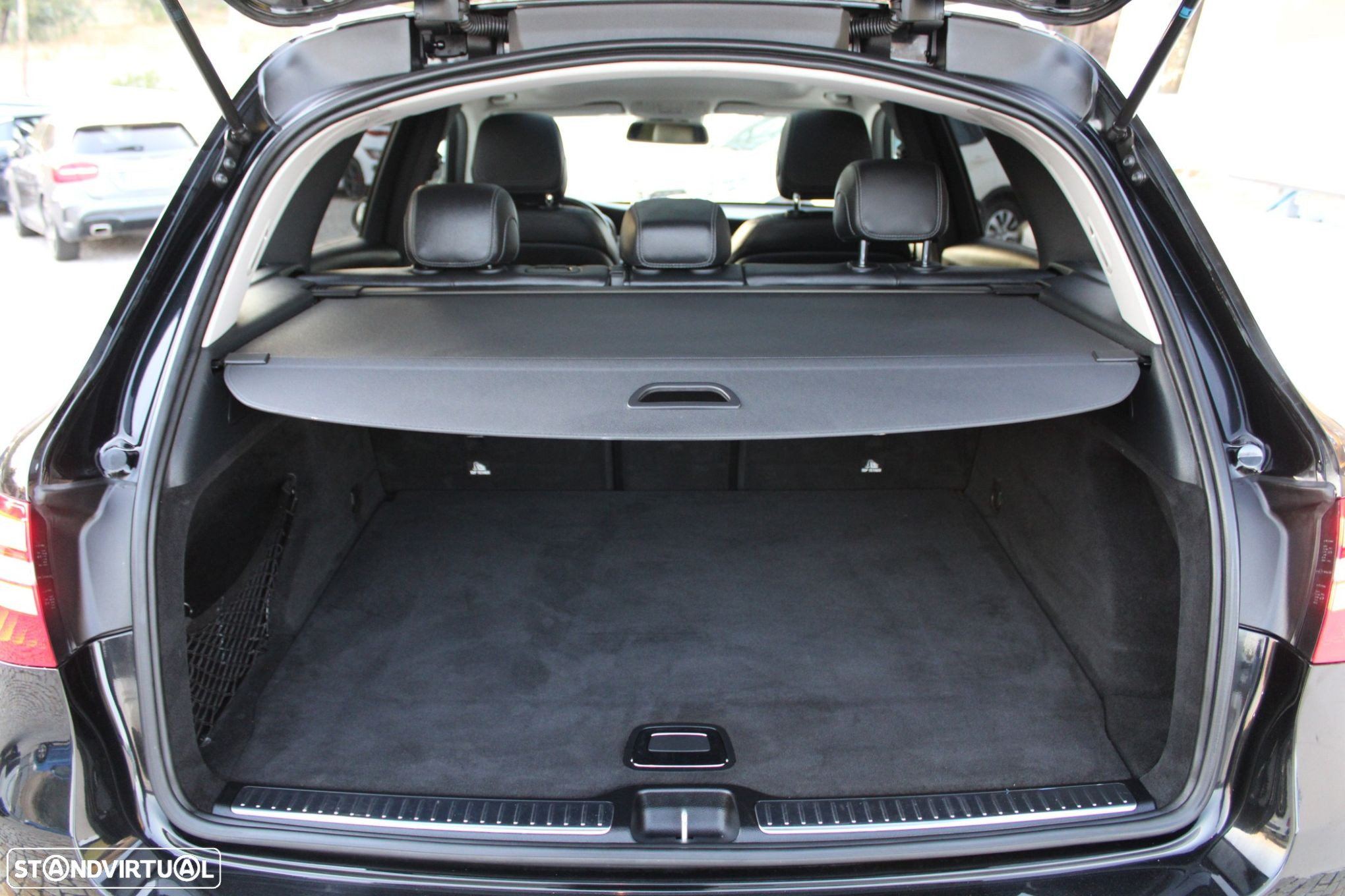 Mercedes-Benz GLC 250 d AMG Line 4-Matic - 16