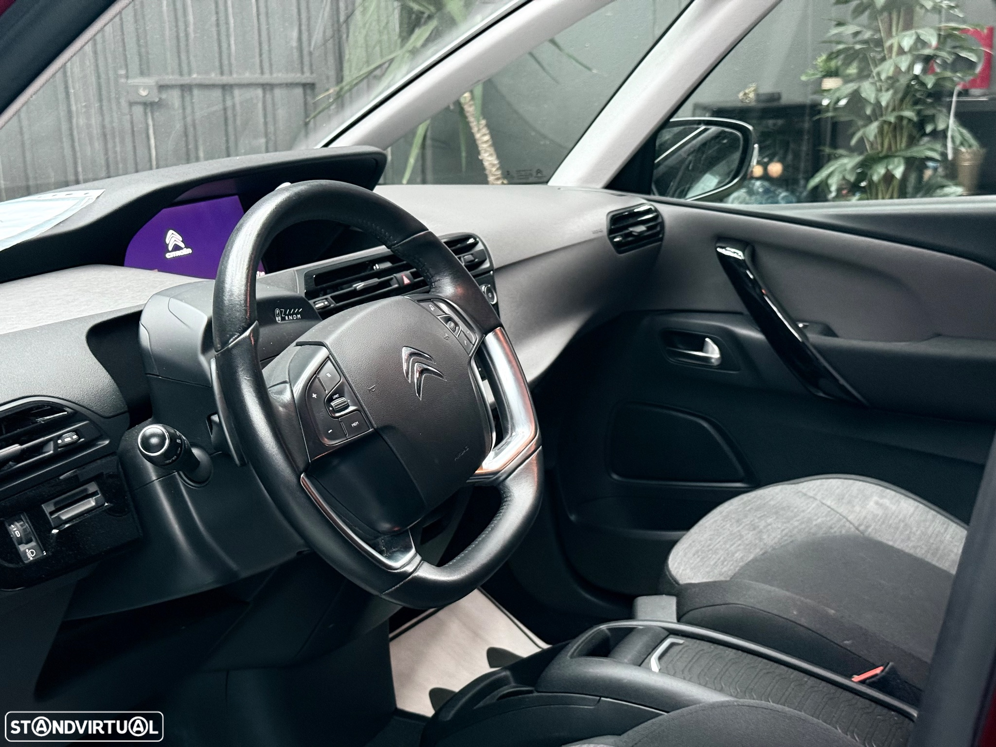 Citroën Grand C4 Spacetourer 1.5 BlueHDi Shine EAT8 - 27