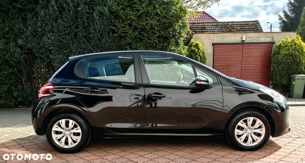 Peugeot 208 1.2 PureTech Active - 5