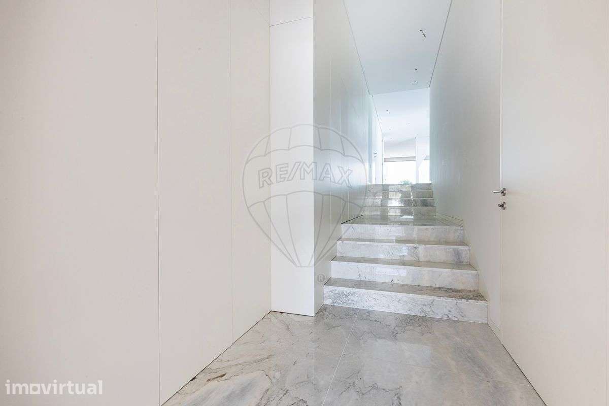 Moradia T4 para venda - Grande imagem: 4/50
