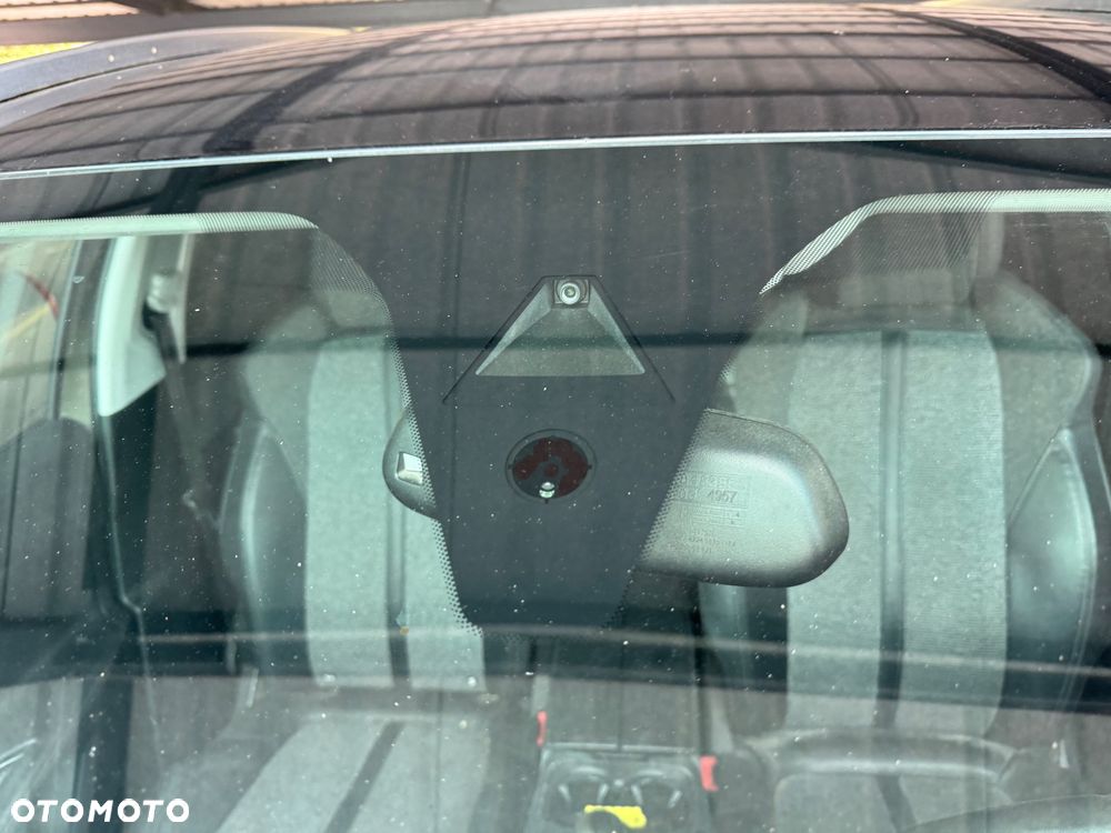 Peugeot 3008 HDi 115 Allure - 14