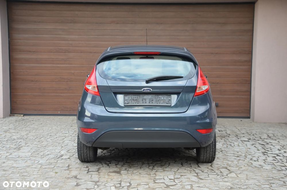 Ford Fiesta - 5