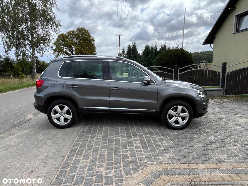 Volkswagen Tiguan 2.0 TSI 4Motion Trend & Fun - 9