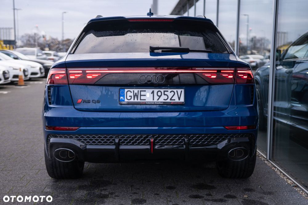 Audi RS Q8 - 4