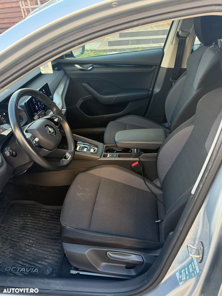 Skoda Octavia 2.0 TDI DSG Ambition - 18