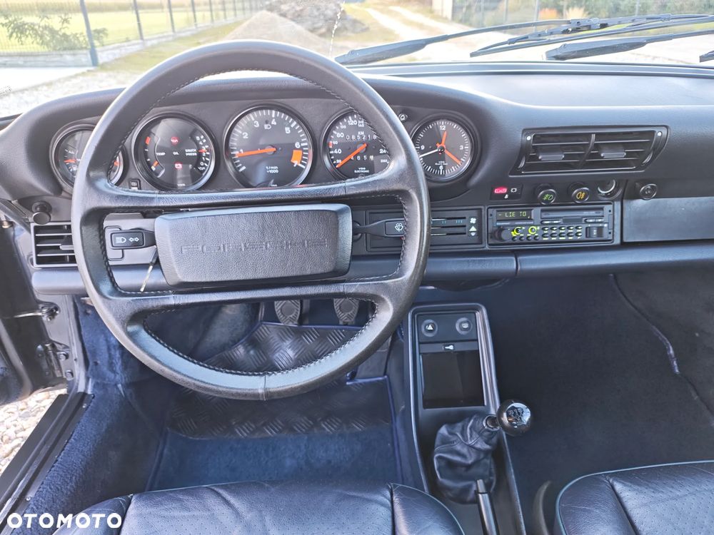 Porsche 911 - 11