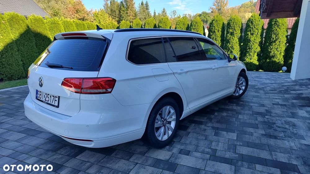 Volkswagen Passat - 26