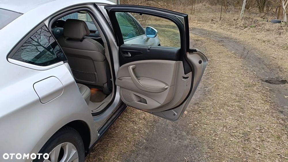 Citroën C5 2.0 HDi Exclusive - 13