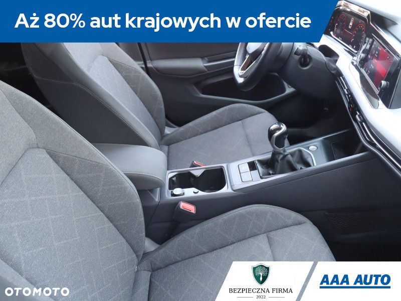 Volkswagen Golf - 11