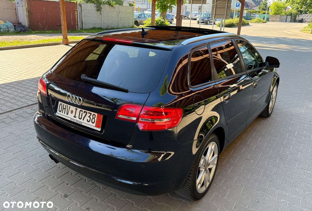 Audi A3 Sportback - 8