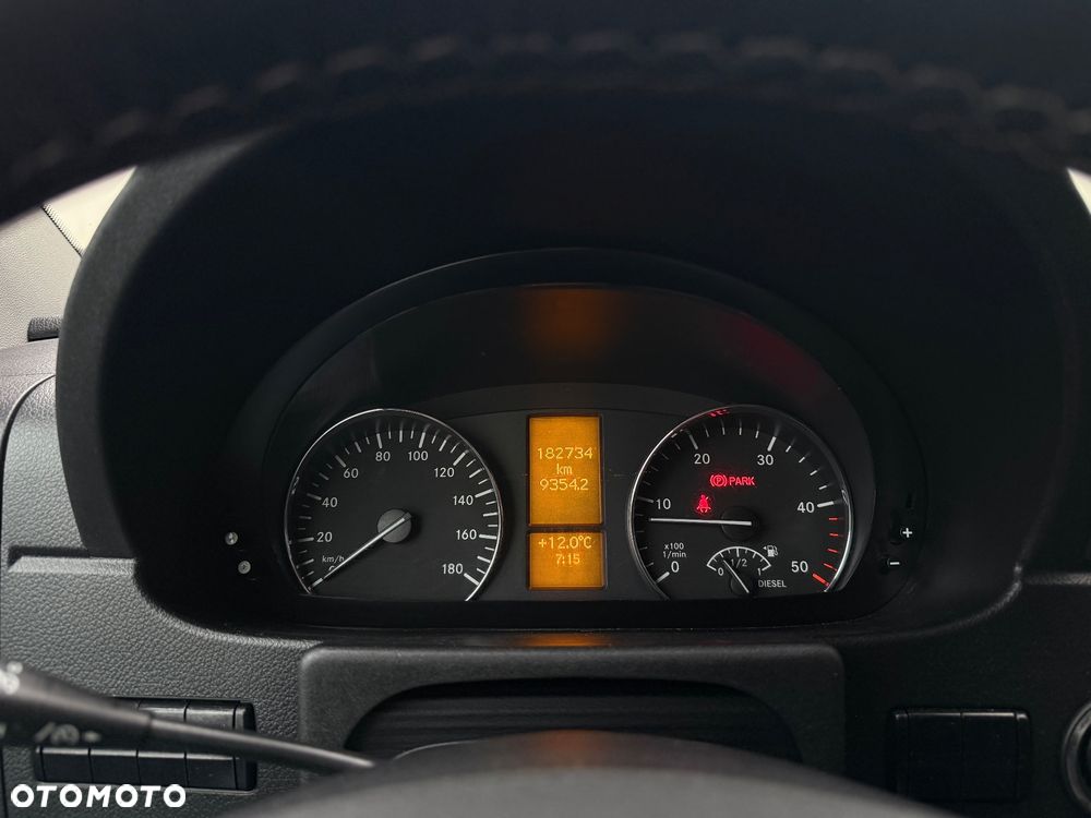Mercedes-Benz Sprinter 316 - 28