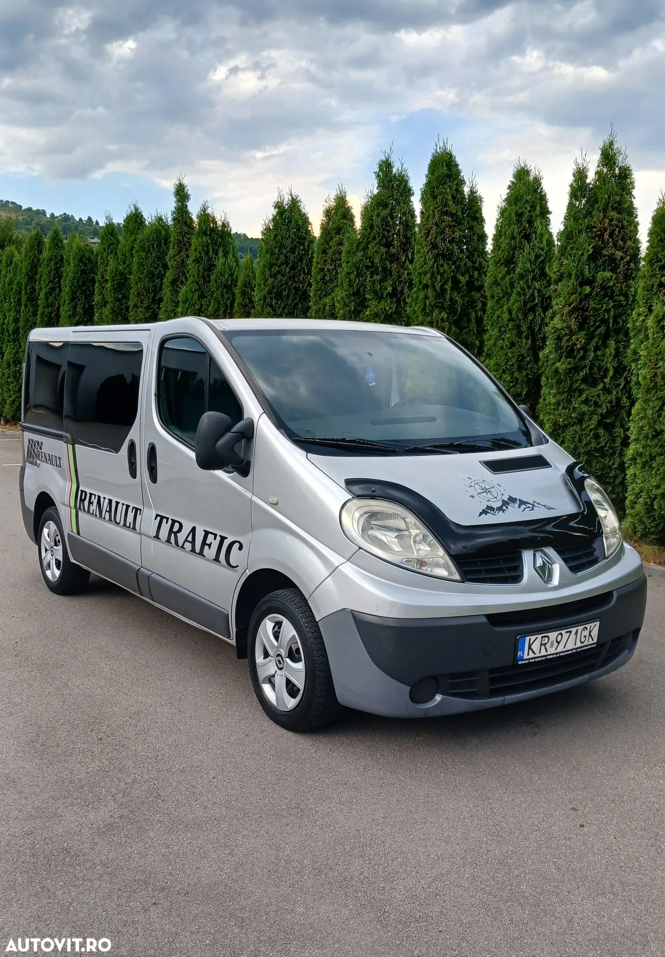 Renault Trafic - 2