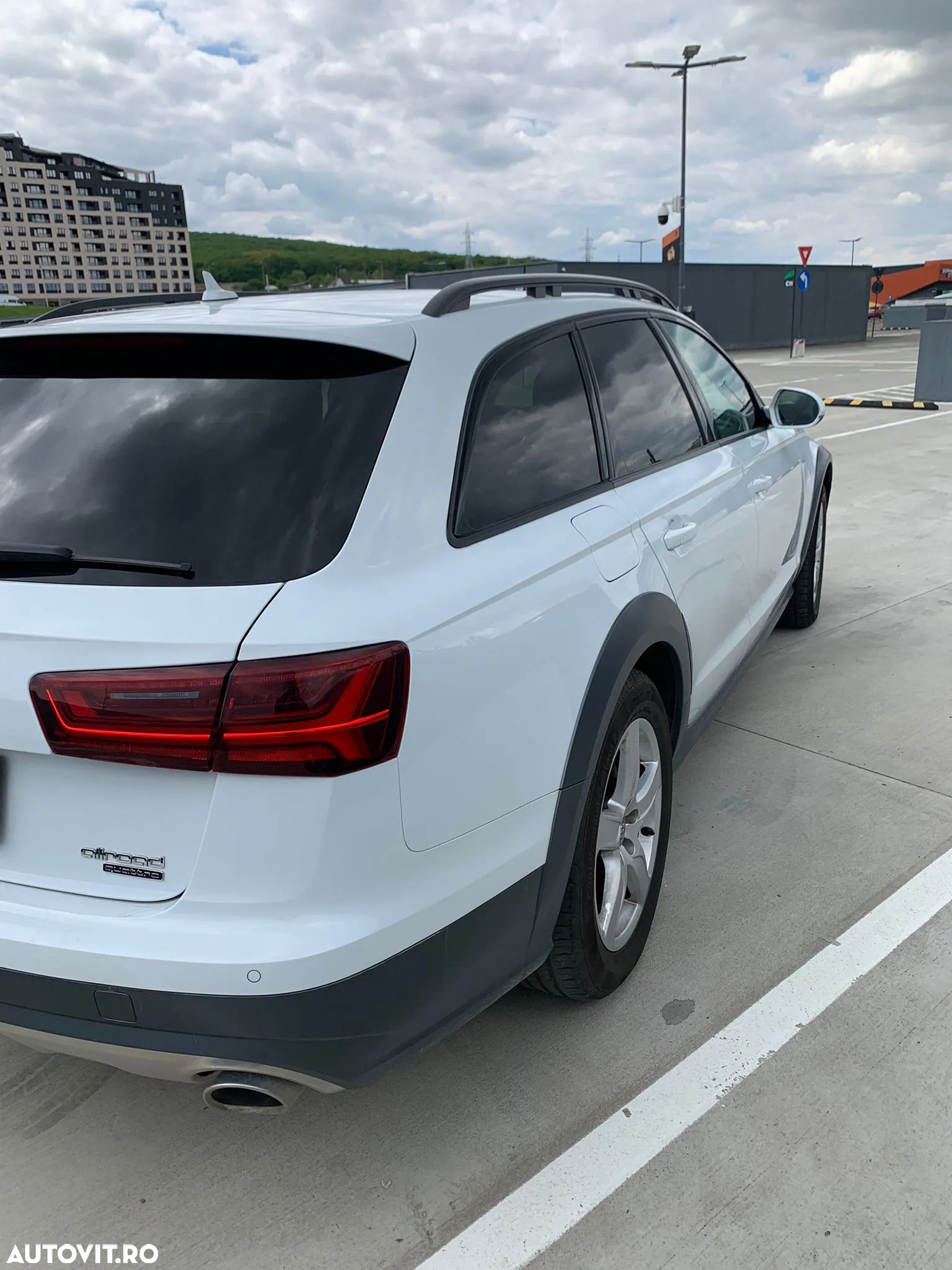 Audi A6 Allroad 3.0 TDI Quattro S tronic - 5