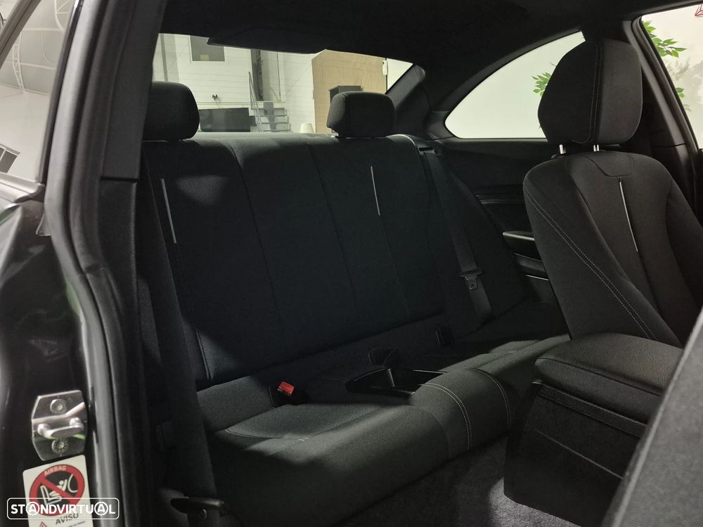 BMW 218 d Coupe Line Sport Auto - 14