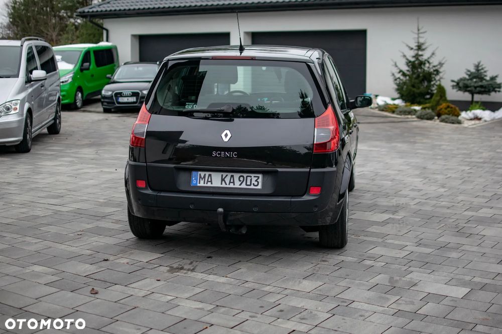 Renault Scenic - 28