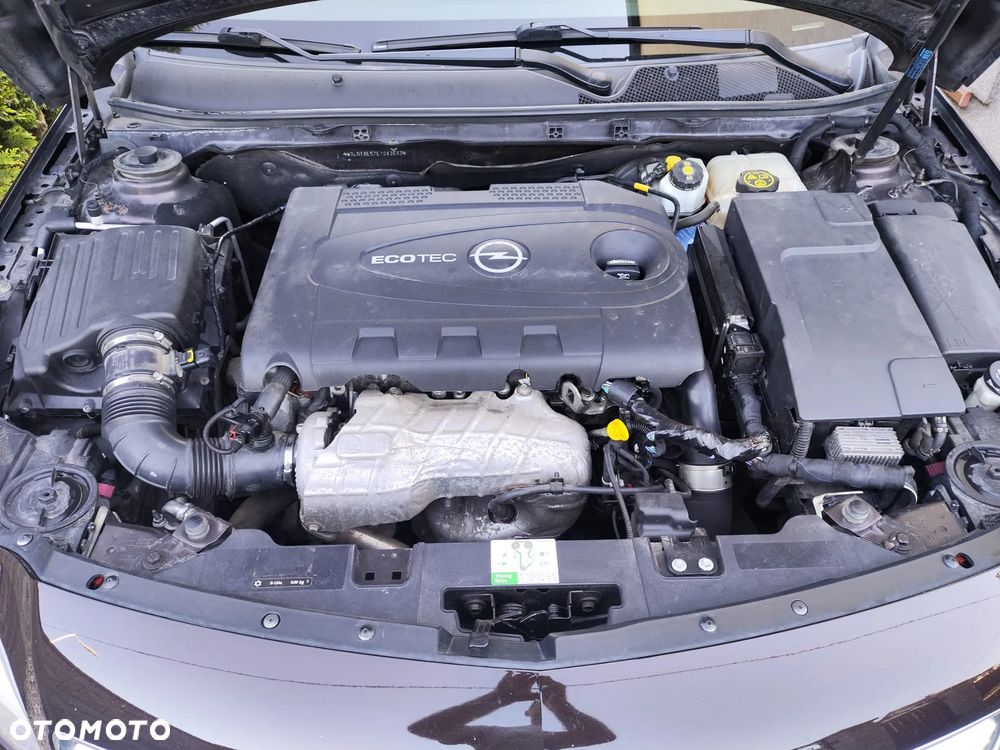 Opel Insignia - 29