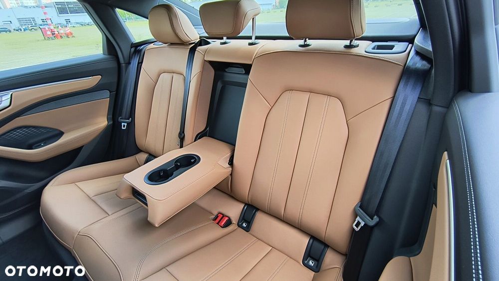 Audi A6 Limousine - 36