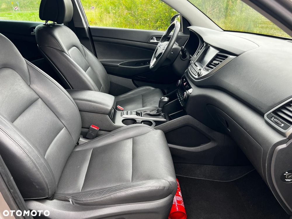 Hyundai Tucson - 14