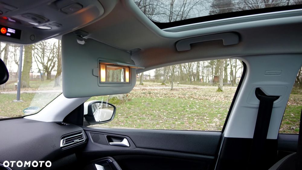 Peugeot 308 - 5