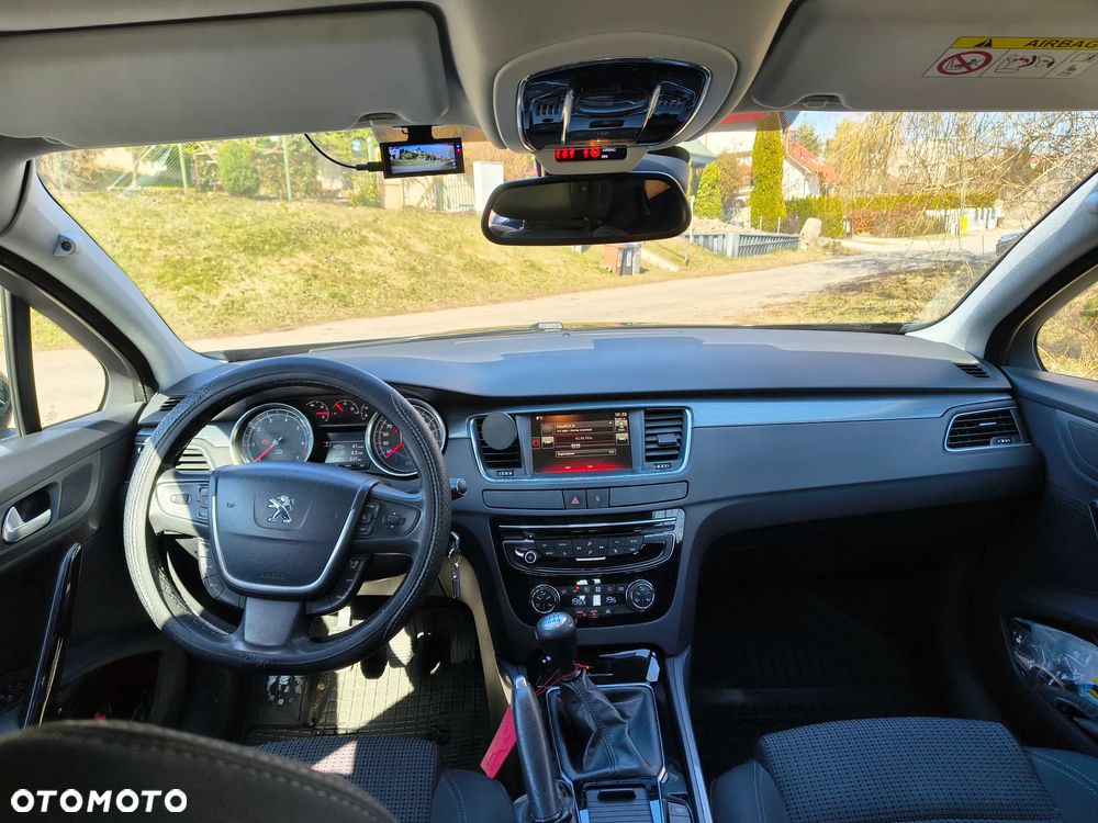 Peugeot 508 1.6 e-THP Active S&S - 9