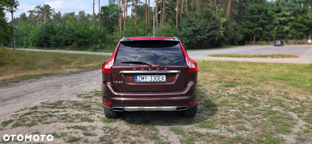 Volvo XC 60 D5 AWD Summum - 4