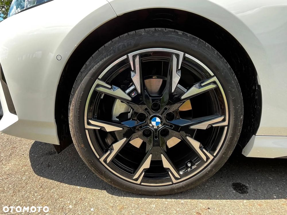 BMW Seria 1 - 11