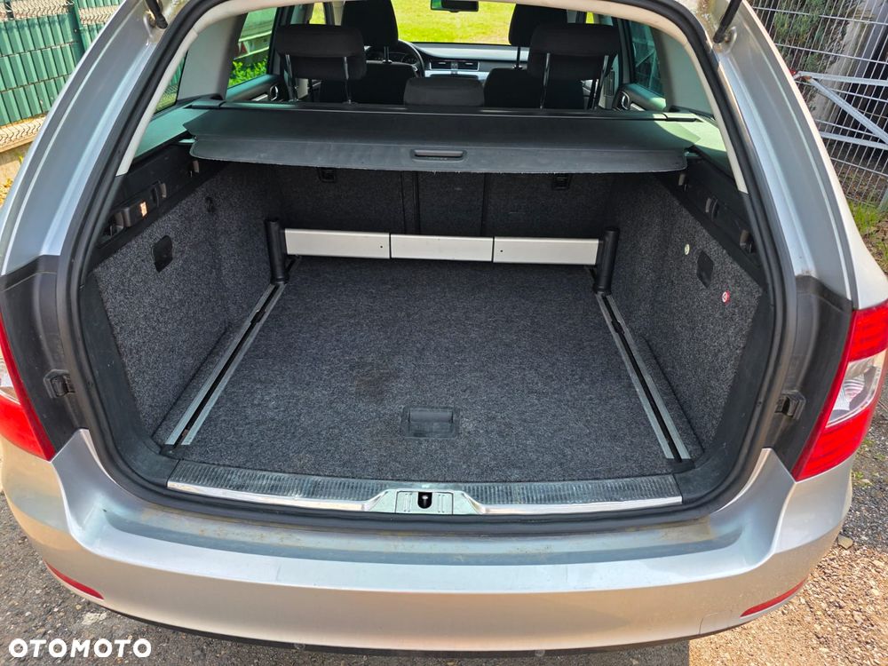 Skoda Superb 2.0 TDI DSG Comfort - 20