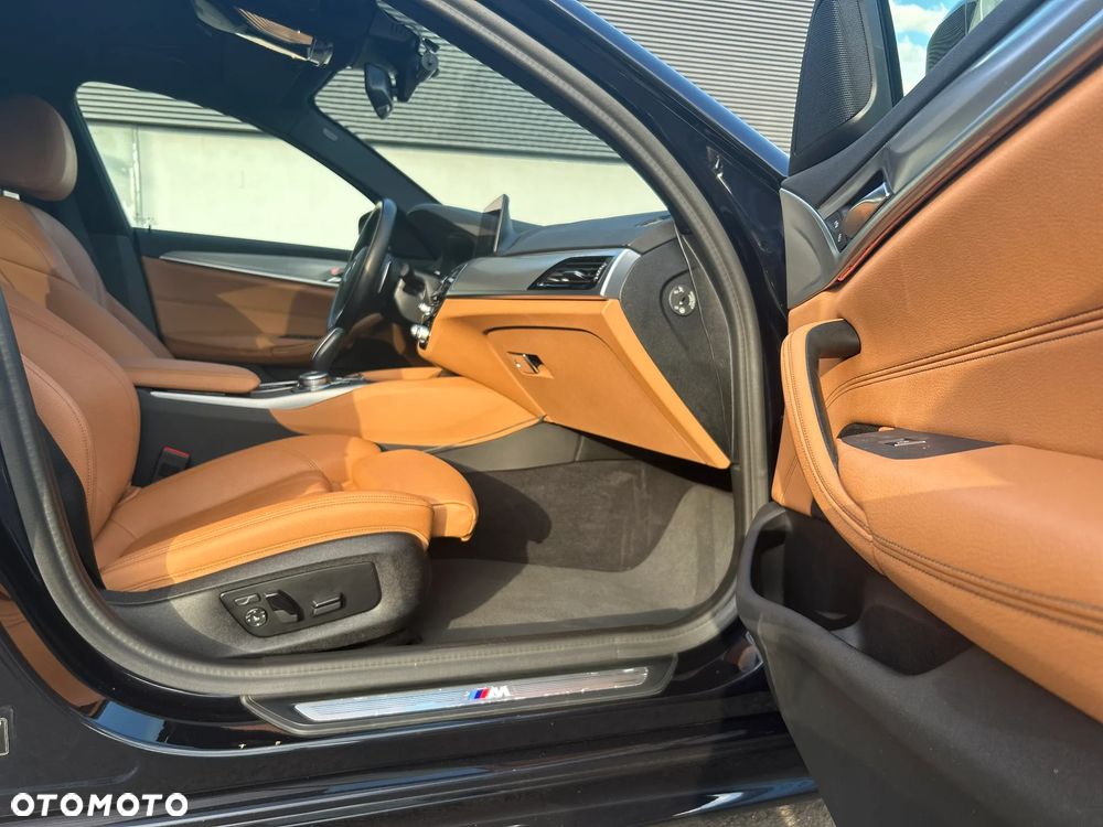 BMW Seria 5 530d xDrive M Sport sport - 24