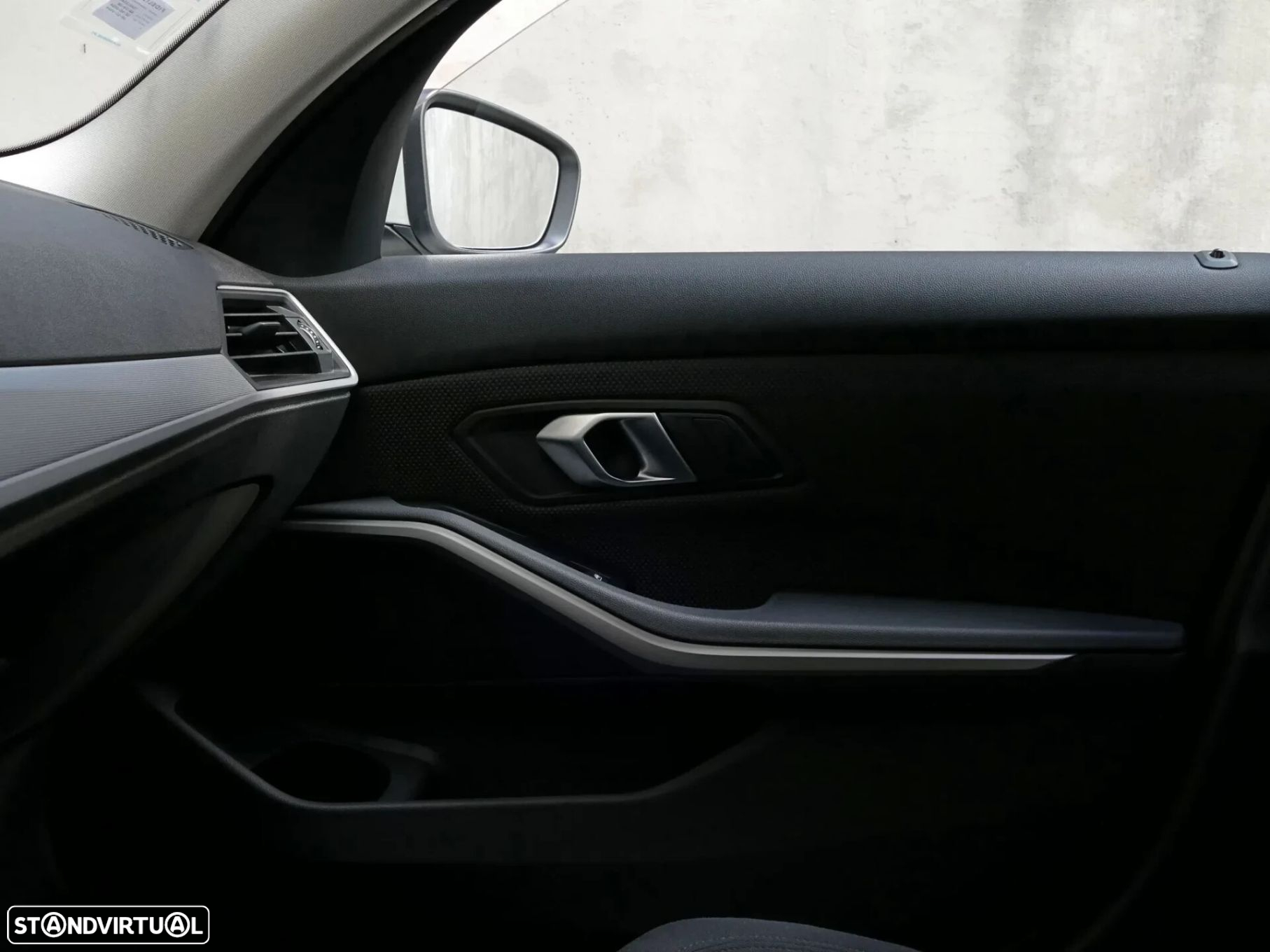 BMW 318 d Touring Auto - 24