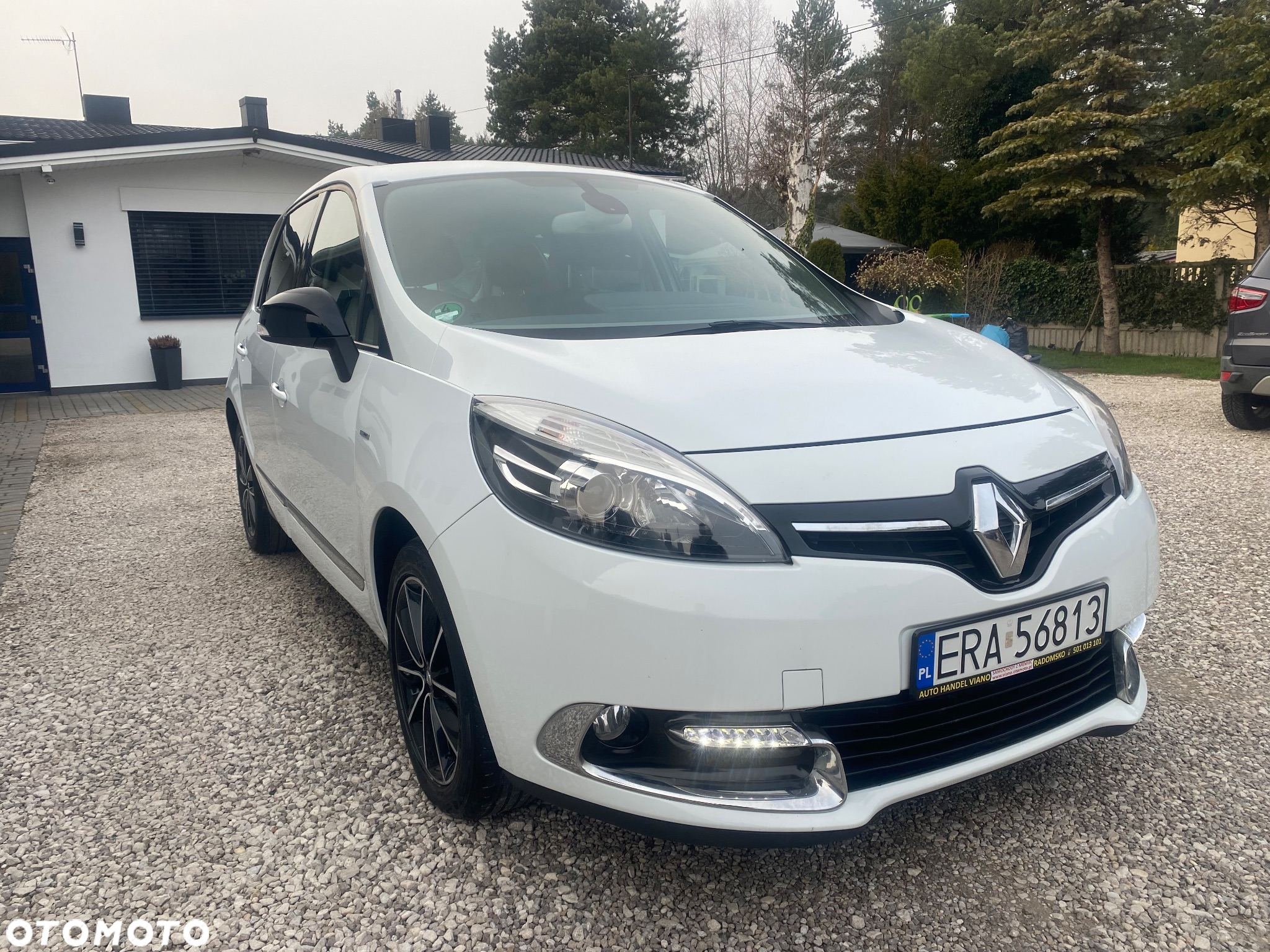 Renault Scenic ENERGY TCe 130 S&S Bose Edition - 11