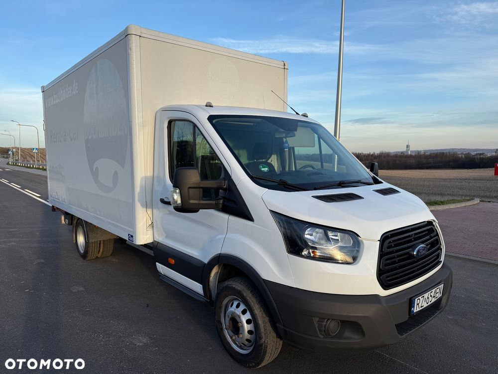 Ford Transit - 1