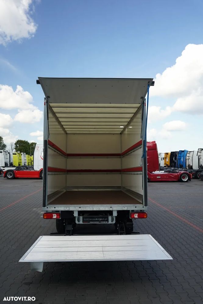 Iveco DAILY 35-160 / CONTAINER - 4,3 M / ELEVATOR SORENSEN - 750 KG / 3 LOCURI / DOUĂ / IMPORTAT / - 20