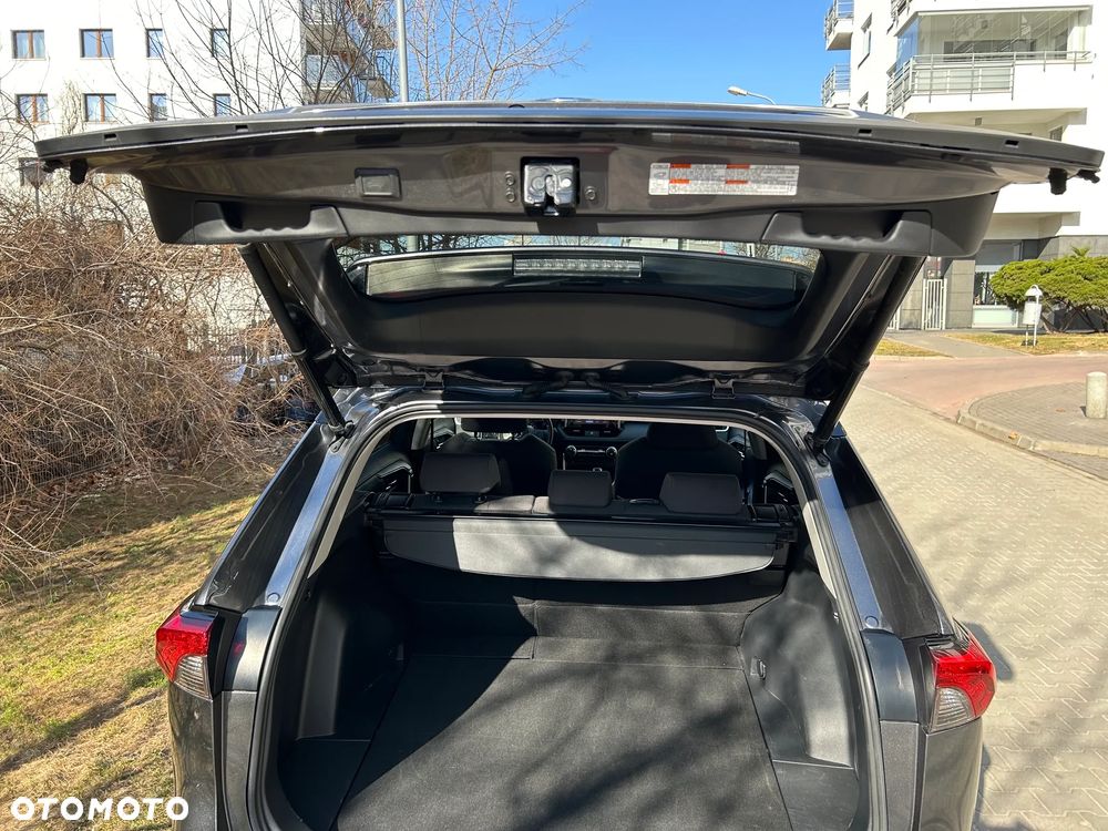Toyota RAV4 - 16