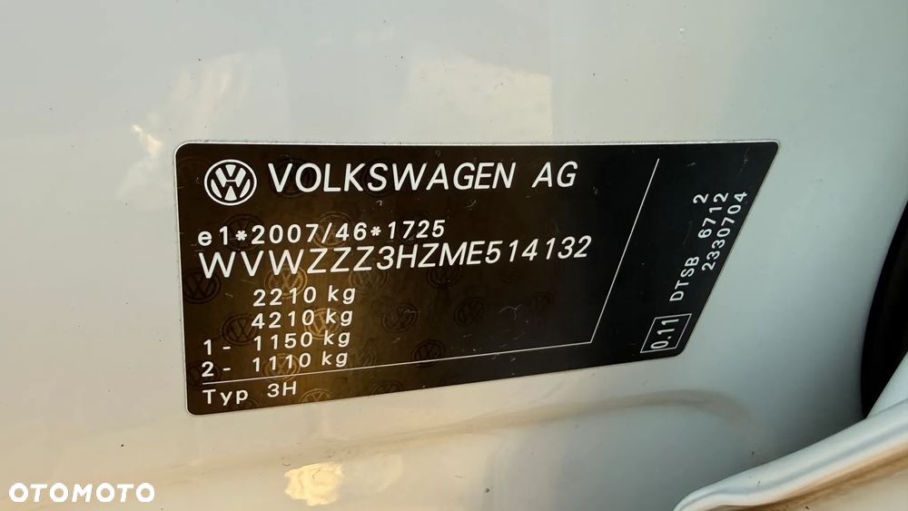 Volkswagen Arteon 2.0 TDI SCR R-Line DSG - 38