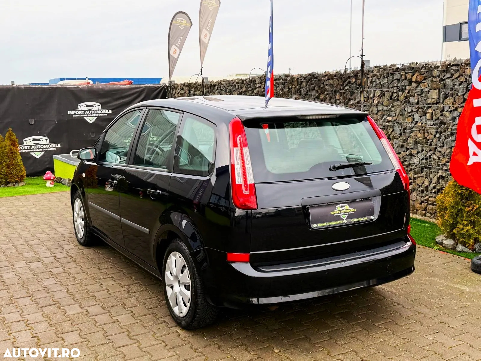 Ford C-Max 1.8 Ghia - 13