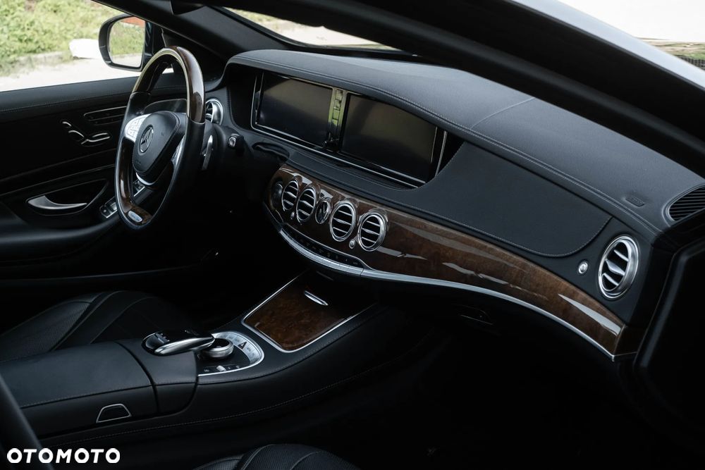 Mercedes-Benz Klasa S 500 L 4Matic 7G-TRONIC - 33