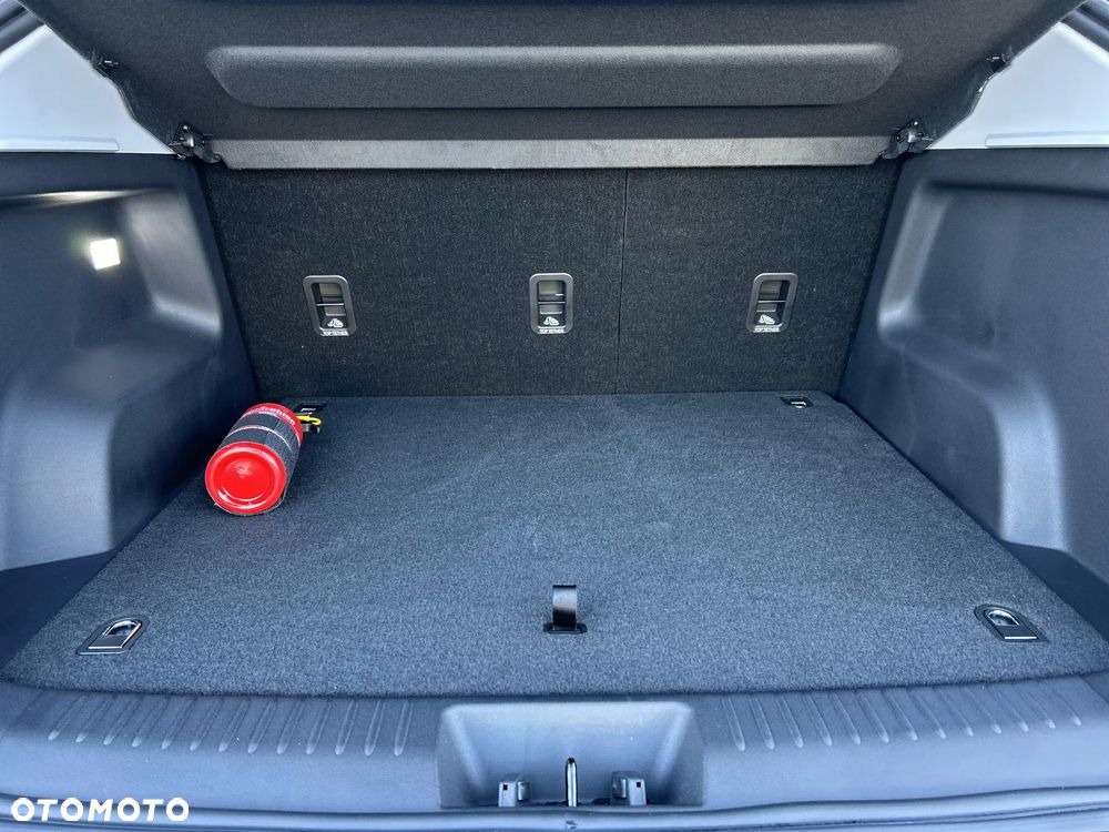 Omoda 5 1.5 T-GDI Hybrid Premium DHT - 17