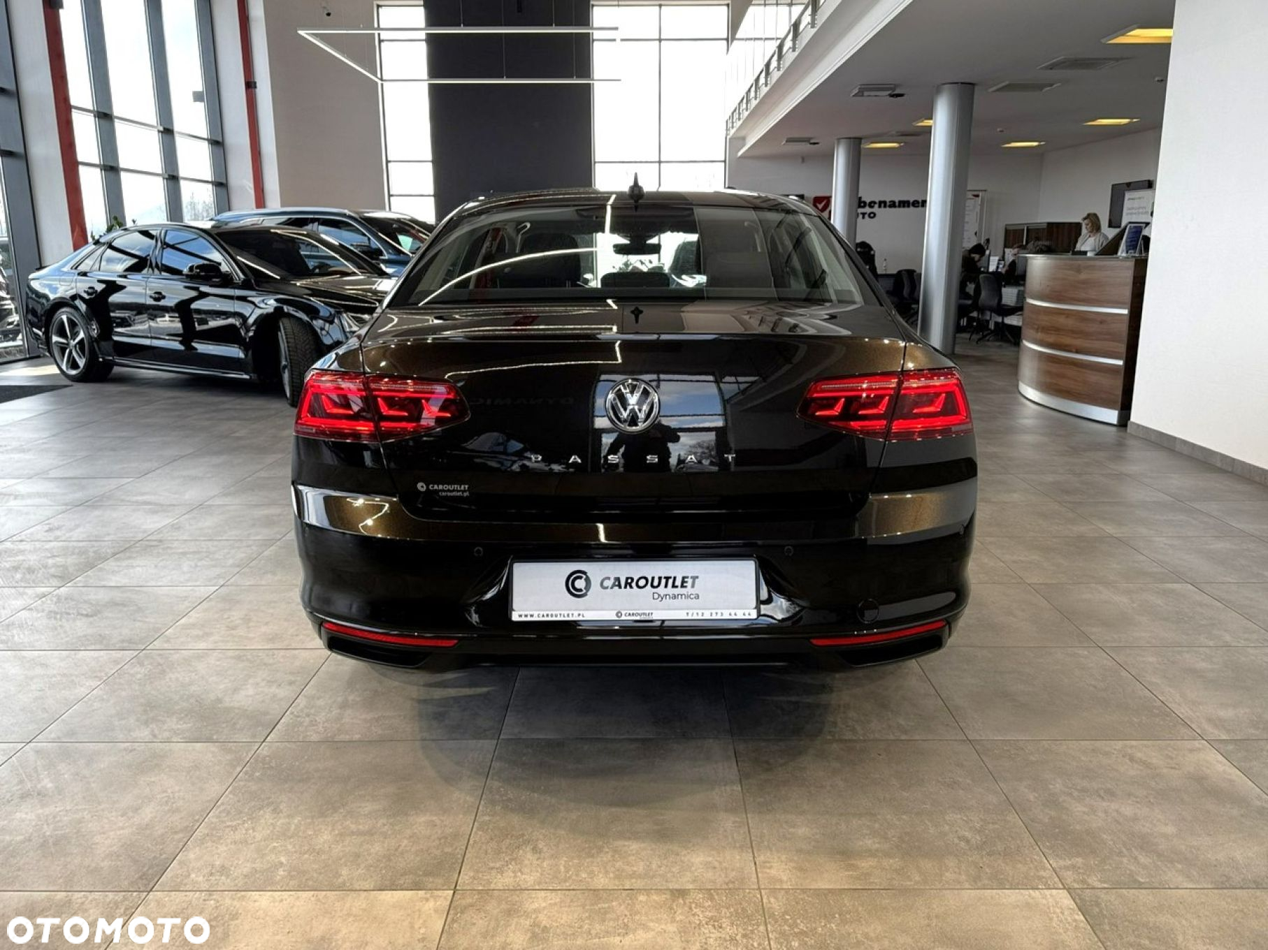Volkswagen Passat - 8