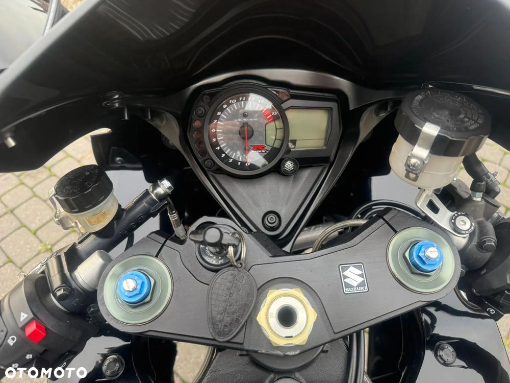 Suzuki GSX-R - 8