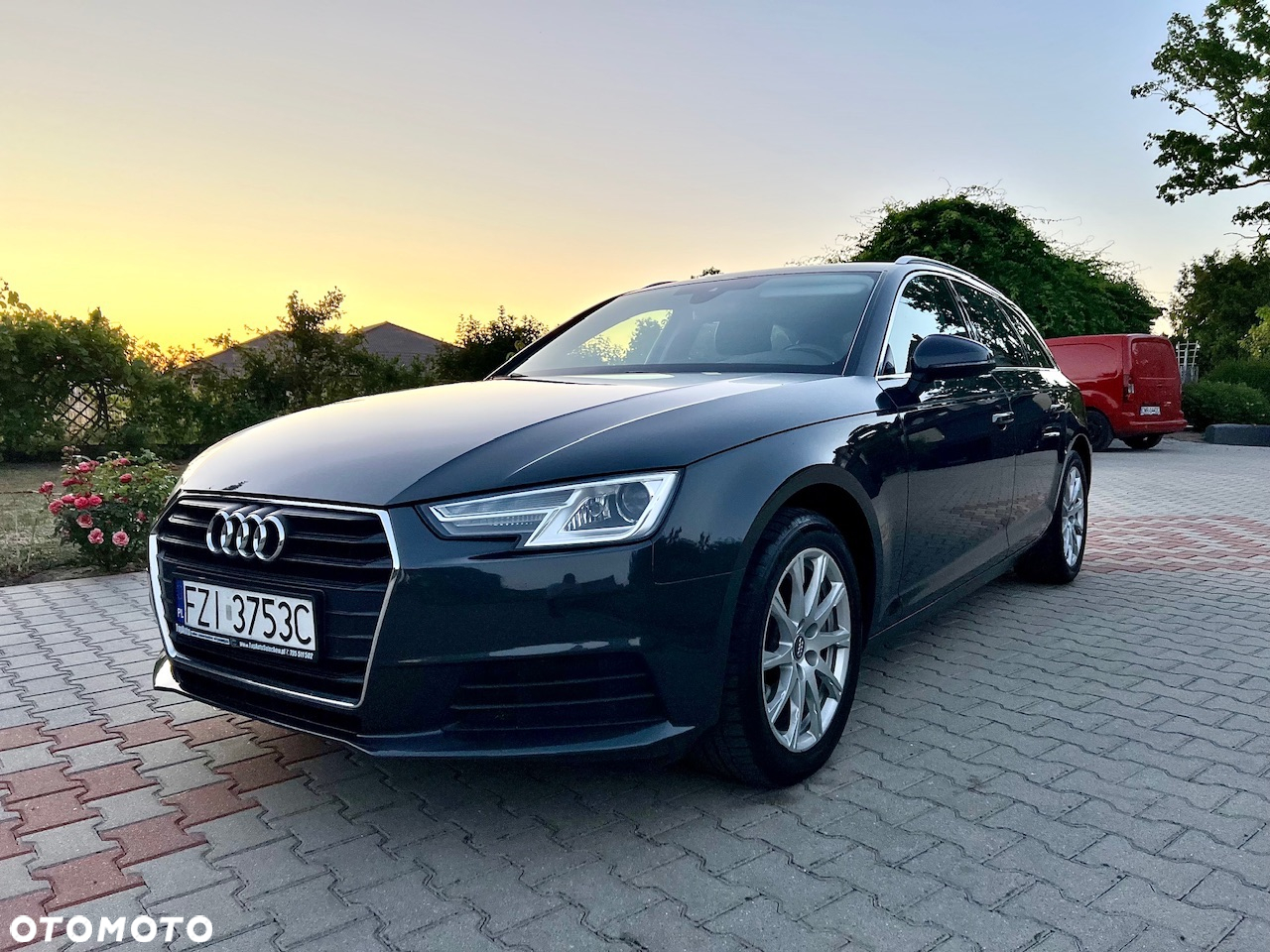 Audi A4 2.0 TDI Design S tronic - 2