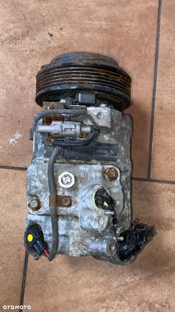 SPRĘŻARKA KOMPRESOR KLIMATYZACJI BMW F10 F11 F20 F30 9225703 - 4