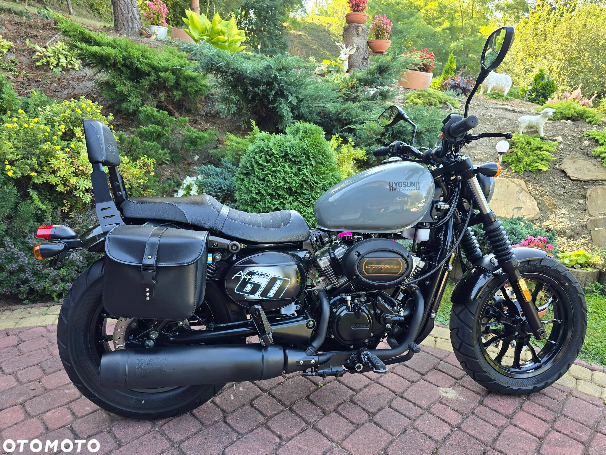 Hyosung GV - 4