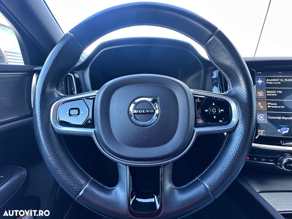 Volvo V60 T5 Geartronic Momentum - 18
