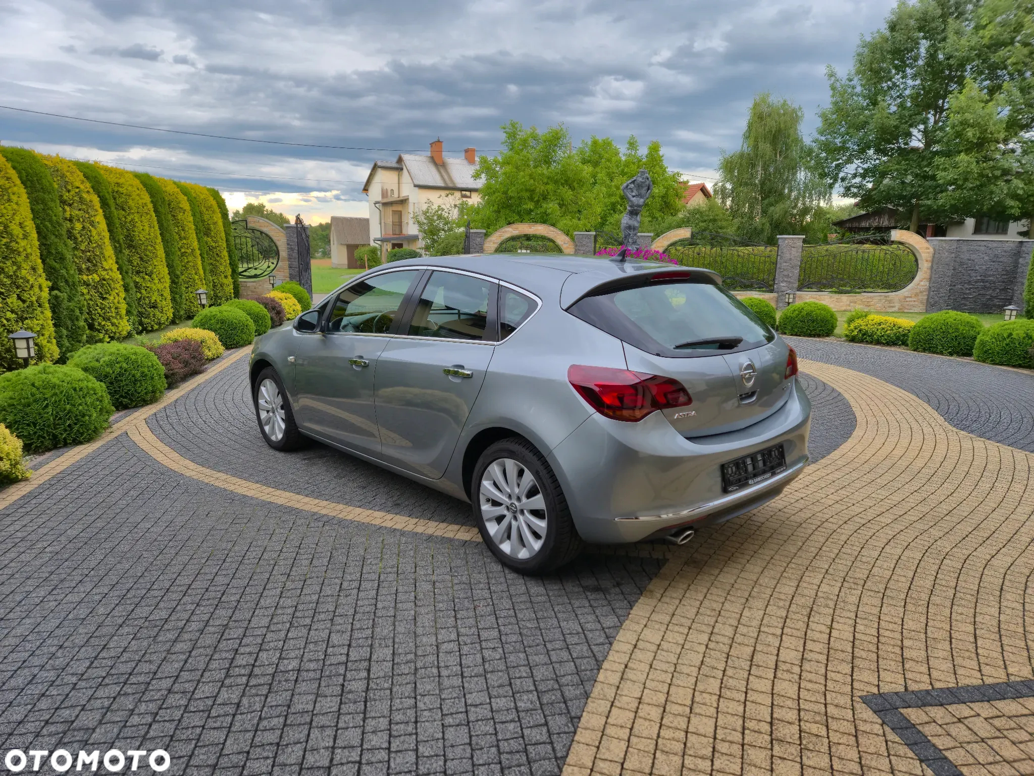 Opel Astra 1.4 Turbo Innovation - 4