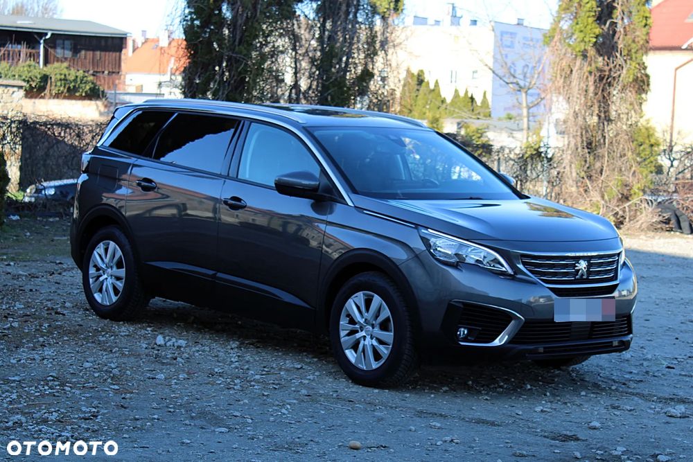 Peugeot 5008 - 2