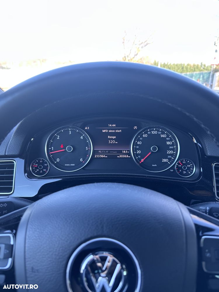Volkswagen Touareg - 9