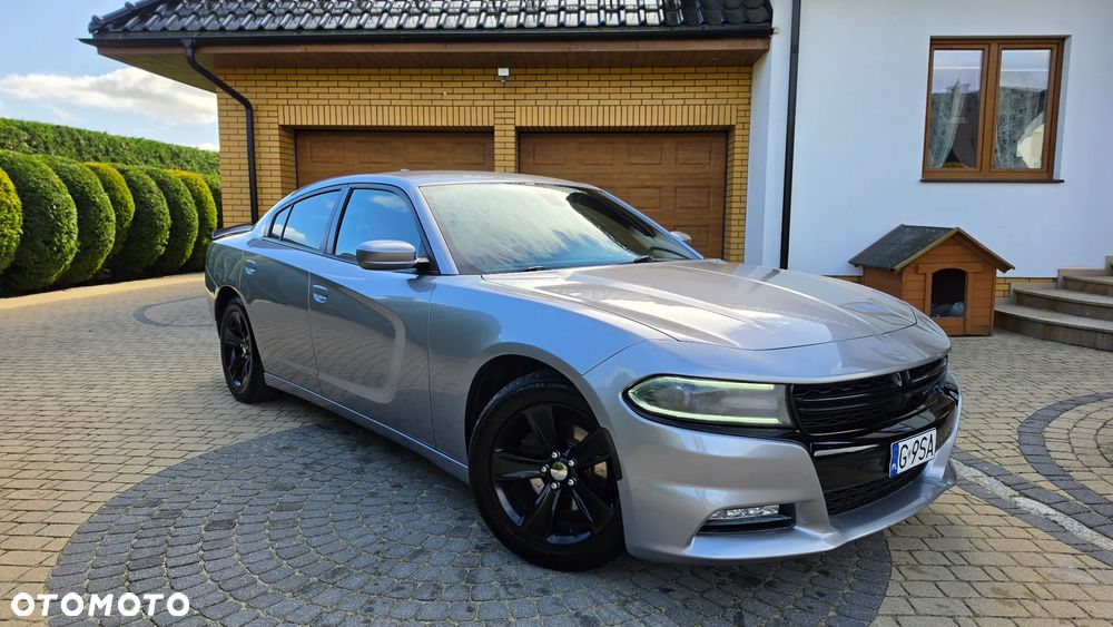 Dodge Charger - 12