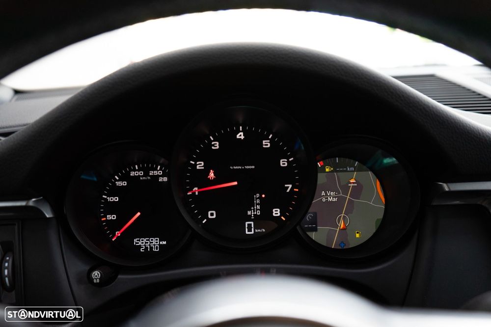 Porsche Macan PDK - 36