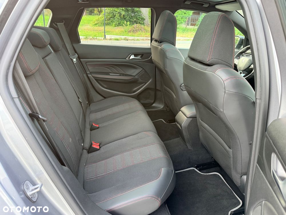 Peugeot 308 BlueHDi FAP 120 Stop&Start GT-Line Edition - 29