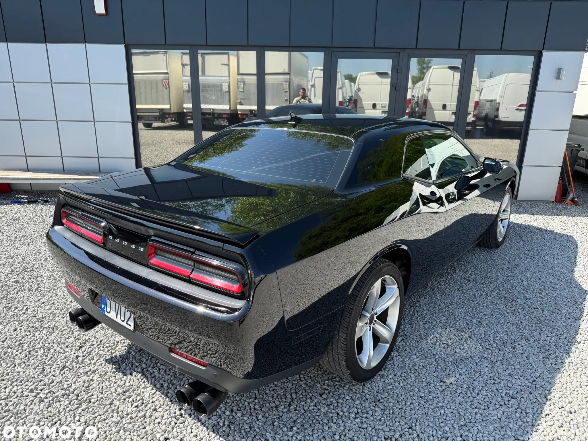 Dodge Challenger - 22
